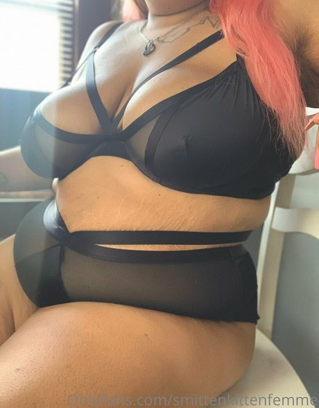 smittenkittenfemme ポルノスター 高品質 画像