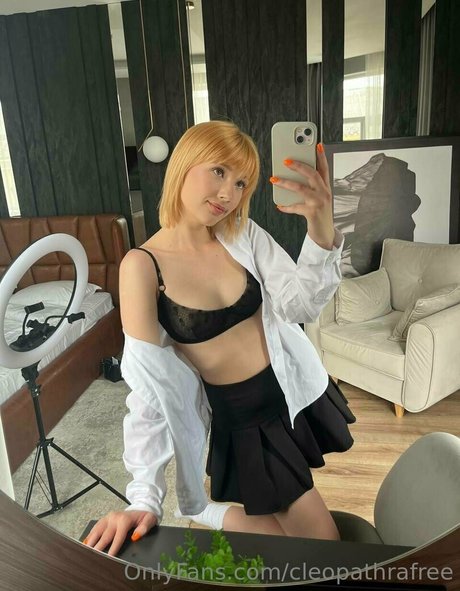 cleopathrafree アート女優 写真