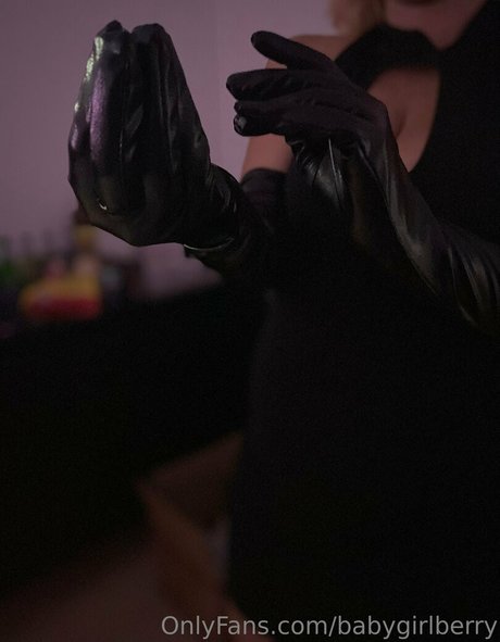 babygirlberry アダルトモデル 写真
