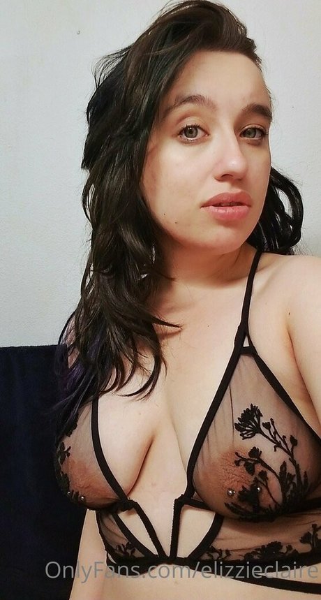 elizzieclaire アダルトスター 写真