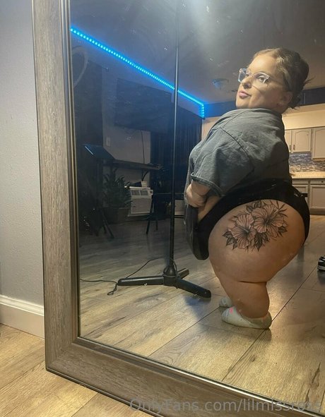 lilmissross 美しいモデル 写真