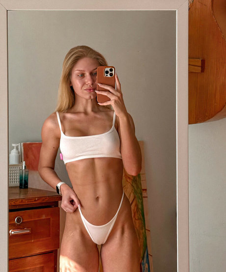 Sofya Petrushina 高品質のポルノスター 写真