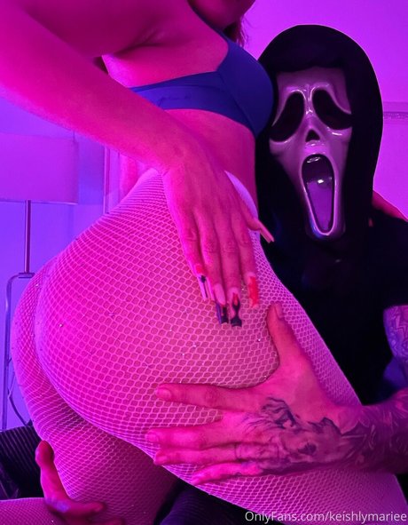 keishlymariee ポルノモデル 写真