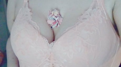 creampuffbunny ヌードのポルノスター 写真