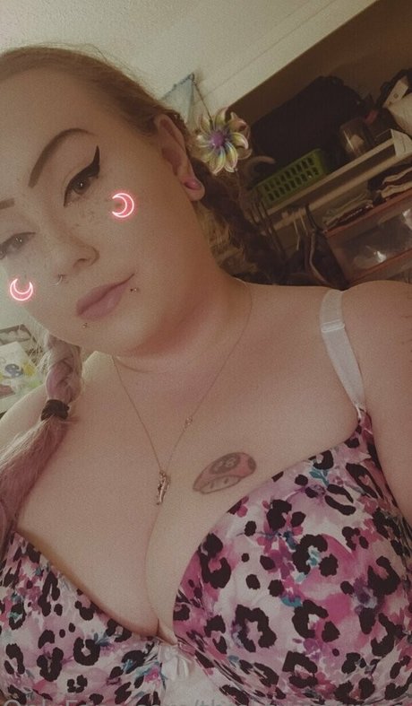 thickqueenrose420 モデル ギャラリー
