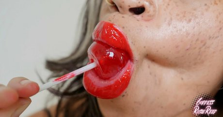 アジア人中出しオンリーファンズ 裸 写真