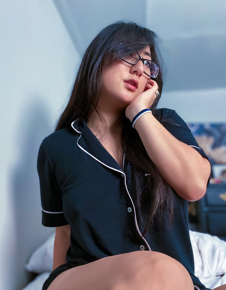 Bitesizedmeg ヌード女優 画像