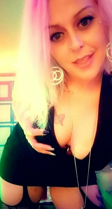 queenbunni44 ポルノスター xxx 画像