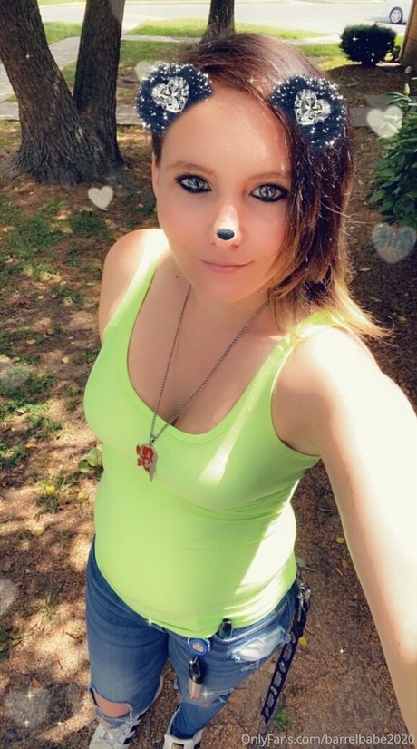 barrelbabe2020 エロティック女優 画像