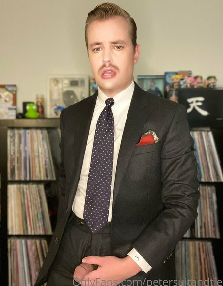 petersuitandtie ポルノスター ホット 画像