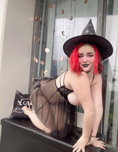 vanessastrawbe1 ヌードモデル 写真