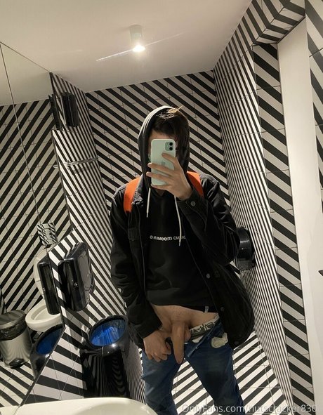 nutscracker8306 裸のスター 写真