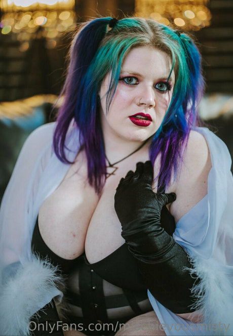 mischievousmisty ポルノスター HD 写真