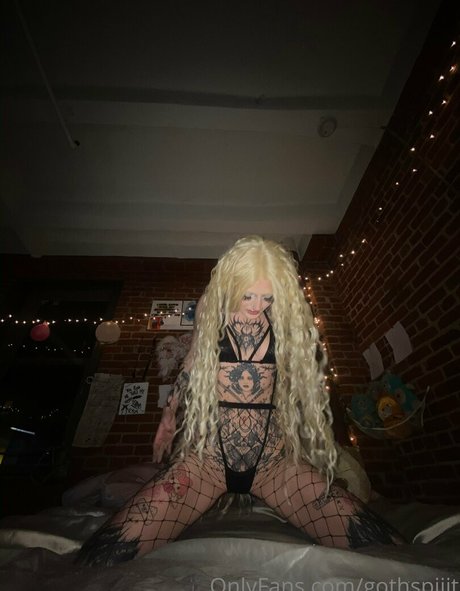 gothspiiit セックススター 写真