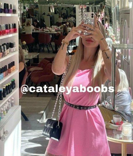 cataleyaboobs 完璧な女優 アーカイブ