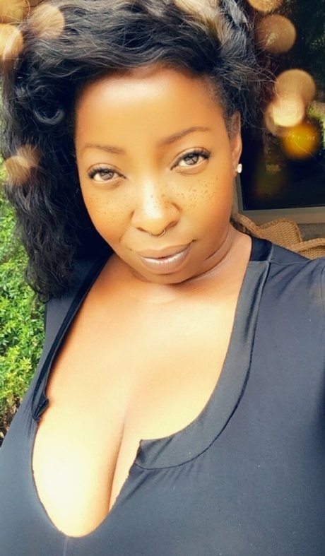 vanessablue ホット女優 ギャラリー