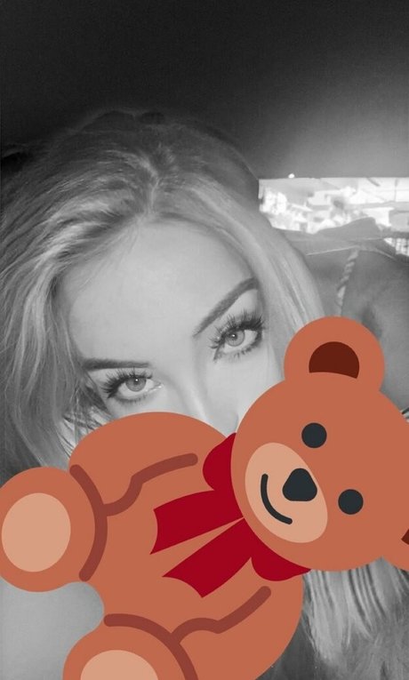 lilgirlbrookee トップモデル 写真