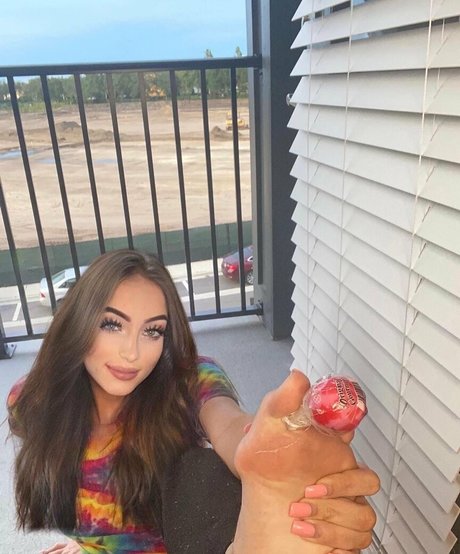 OnlyFansでチャット ホット 写真