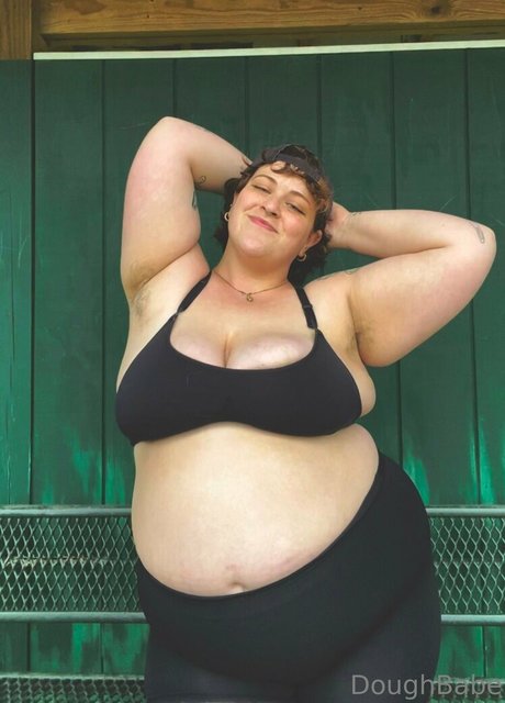 doughbabebbw アダルト女優 写真