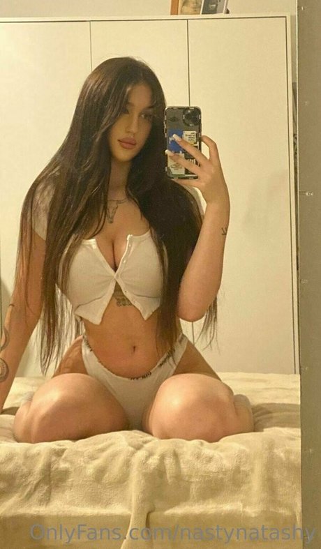 nastynatashy top profile image