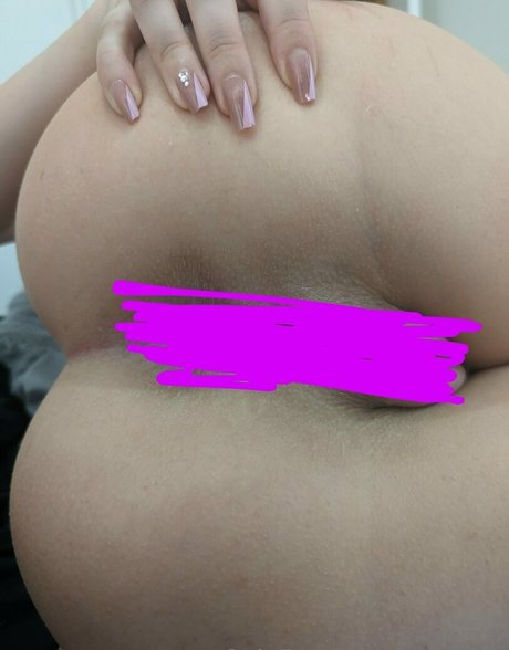 novastat エロティックなモデル 写真