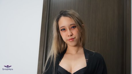 Chrissy Valkyrie エロティック女優 写真