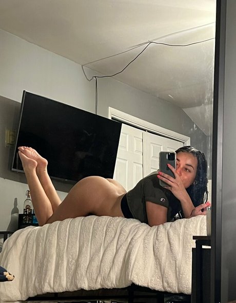 lianamariee 独占ポルノスター 写真
