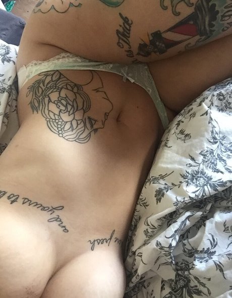 Bailey Arber XXXモデル 写真