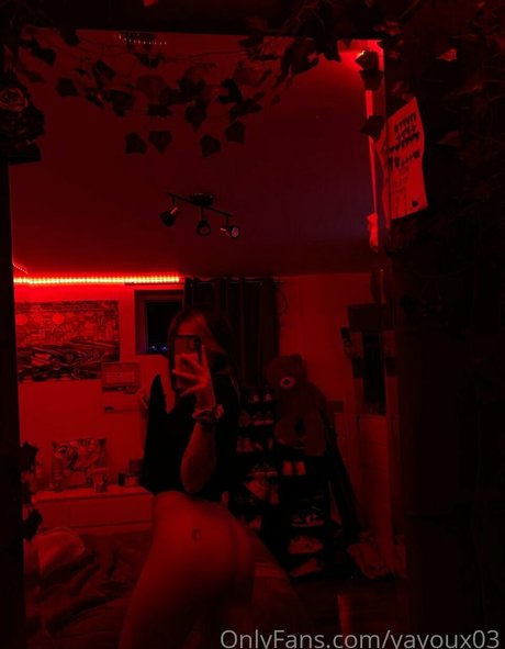 Yayoux03 エロティックモデル 写真