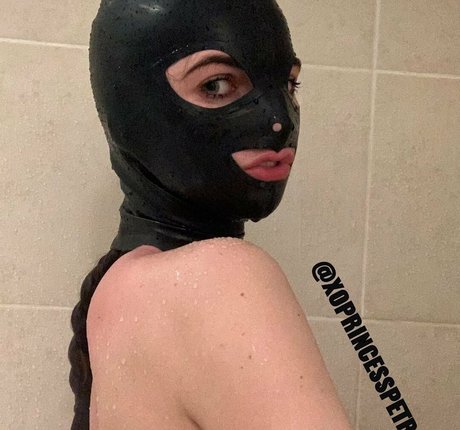 xoPrincessPetra エロティック女優 画像