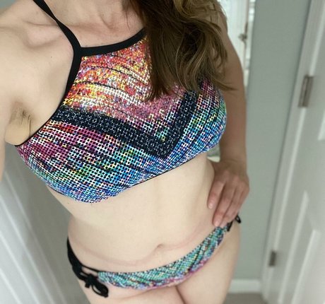 Emily Sequoia 無料のポルノスター 写真