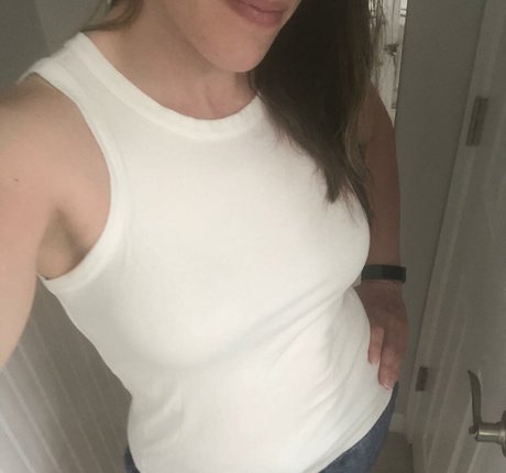 Emily Sequoia ホットなスター 写真