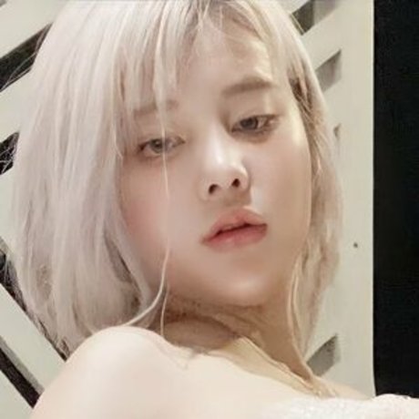 Donutty Siraporn top profile image