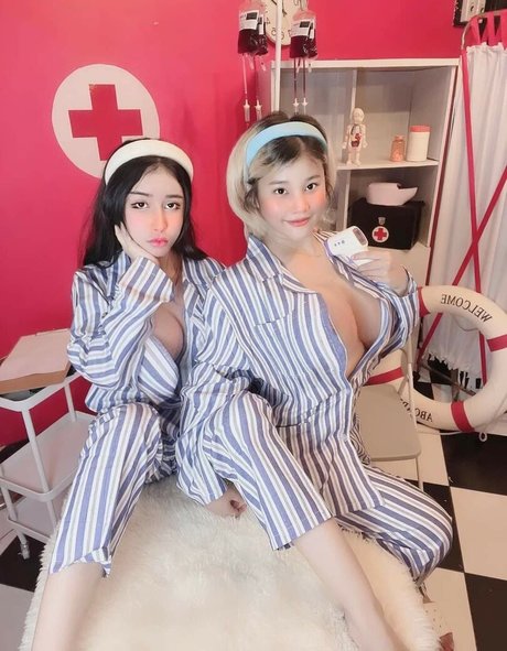 Donutty Siraporn アダルトスター 写真