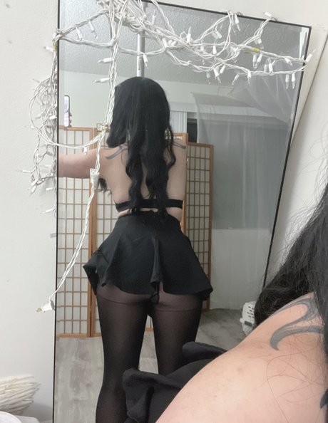 moon faae 美しいモデル 写真