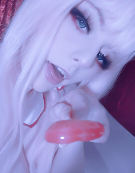 アナルプリンセスオンリーファンズ セクシーヌード 写真