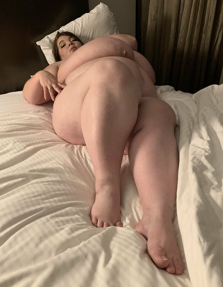lexxxiluxe 高品質スター 画像