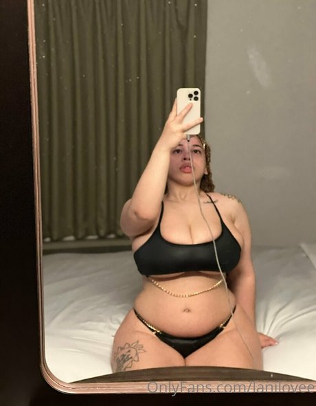 Sadhoetarius 女優 写真
