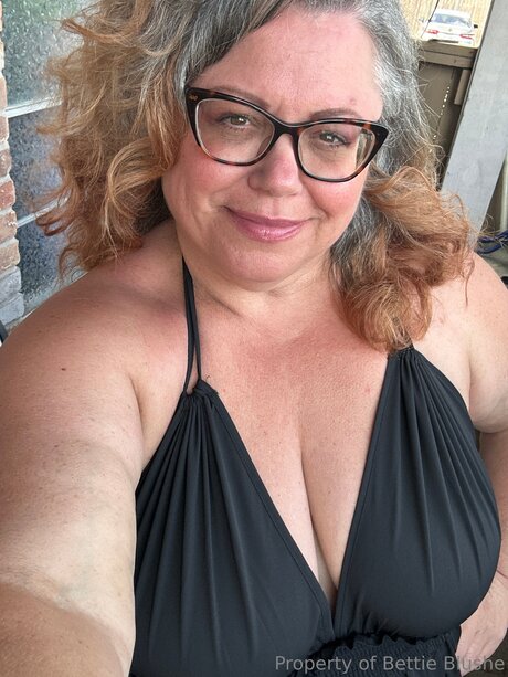 ピナイオンリーファンズ ポルノ 写真