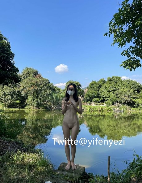 yifengyezi 美しいポルノスター 写真
