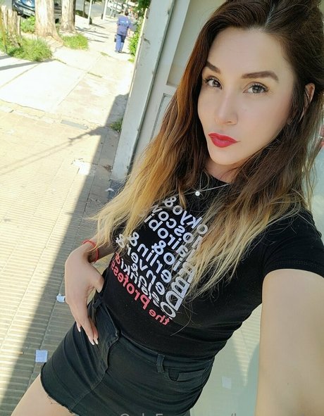 larawonder ポルノ女優 写真