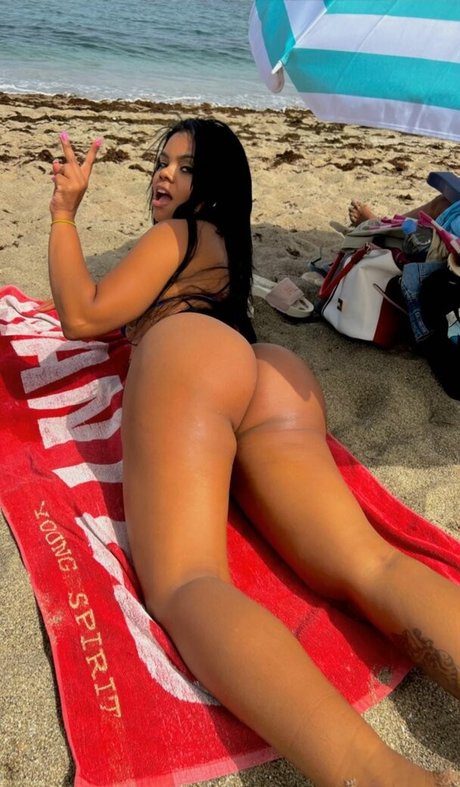 Rihanna Miller 高品質スター 写真