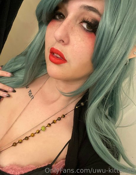 uwu kitten69 トップスター 写真