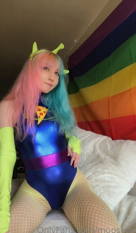 mooseve 女優 画像