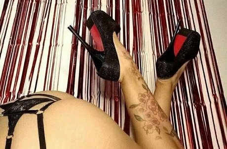 lolagomez1 高品質のポルノスター 写真