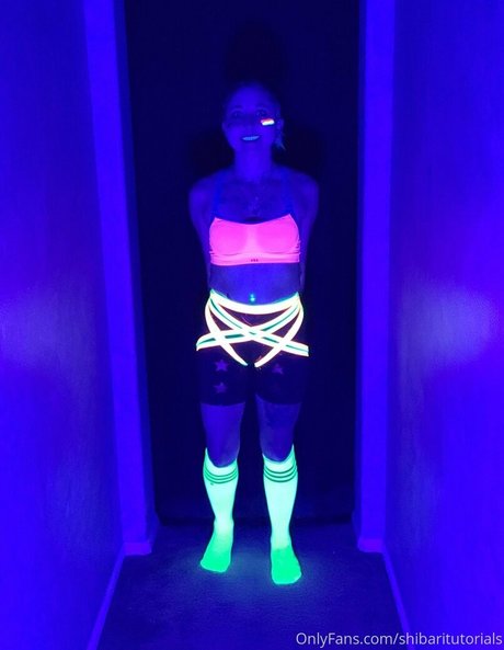shibaritutorials セックスモデル 写真