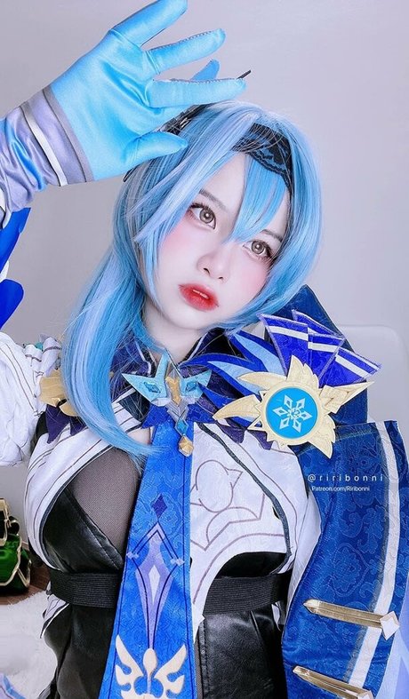 Riribonni セクシーなポルノスター ギャラリー