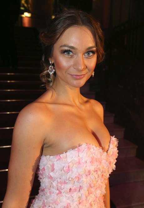 Barbora Mottlova 素敵なスター ギャラリー