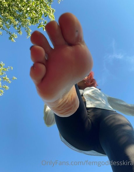 Goddess Kira 完璧な女優 写真