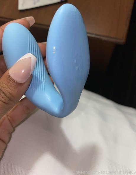 anabelleamoree69 セクシーモデル 写真